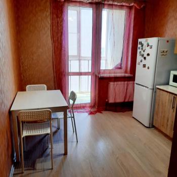 Сдается 1-комнатная квартира, 45 м²