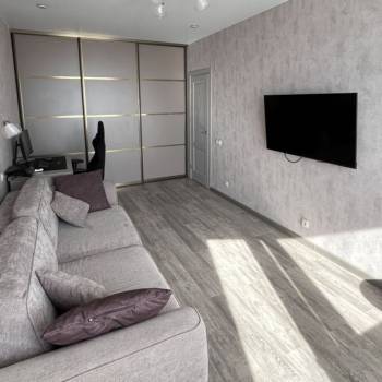 Сдается 1-комнатная квартира, 44 м²