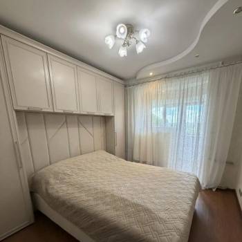 Продается Многокомнатная квартира, 92 м²