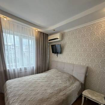 Продается Многокомнатная квартира, 92 м²