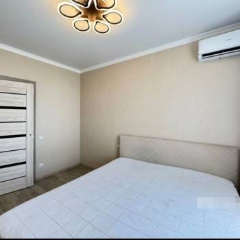 Сдается Многокомнатная квартира, 64 м²