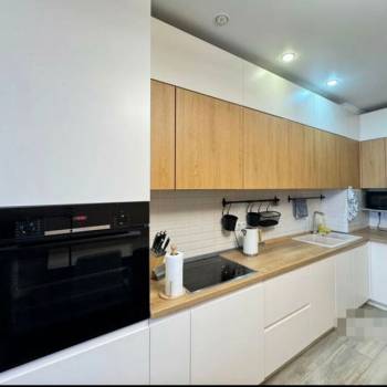 Сдается Многокомнатная квартира, 64 м²