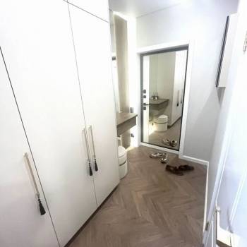 Продается Многокомнатная квартира, 72 м²
