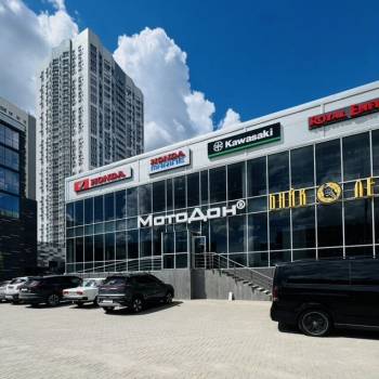 Сдается Нежилое помещение, 240,7 м²
