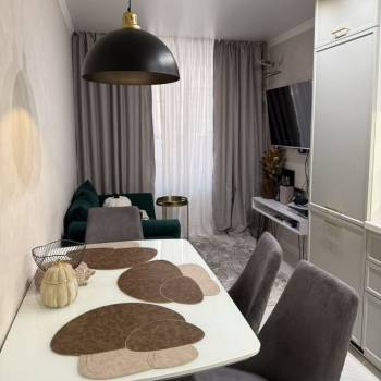 Продается 2-х комнатная квартира, 72 м²