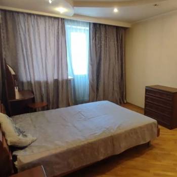 Сдается Многокомнатная квартира, 93 м²