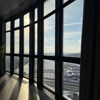 Сдается 1-комнатная квартира, 58 м²