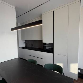 Сдается 1-комнатная квартира, 58 м²