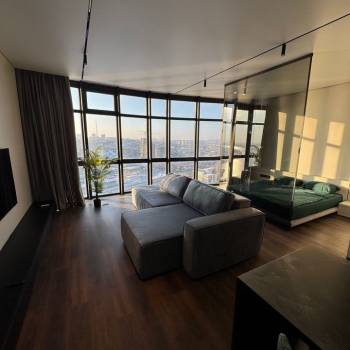 Сдается 1-комнатная квартира, 58 м²