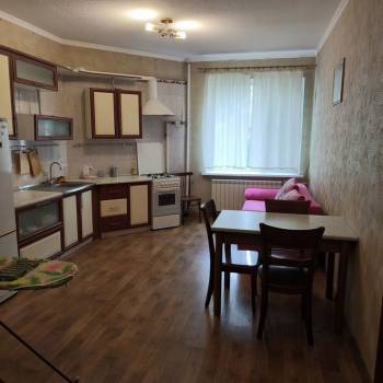 Продается 2-х комнатная квартира, 69,7 м²