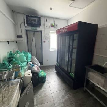 Сдается Нежилое помещение, 230 м²