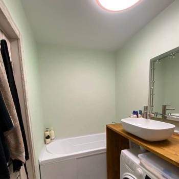 Продается 1-комнатная квартира, 36 м²