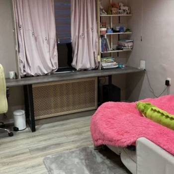 Продается 1-комнатная квартира, 50 м²