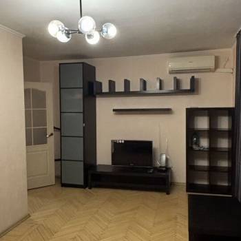 Сдается 2-х комнатная квартира, 42 м²