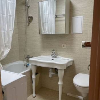 Сдается 2-х комнатная квартира, 42 м²