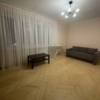 Сдается 2-х комнатная квартира, 42 м²