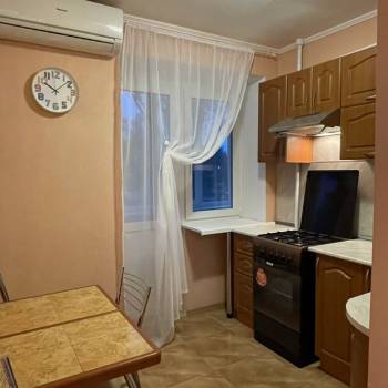 Сдается 2-х комнатная квартира, 42 м²