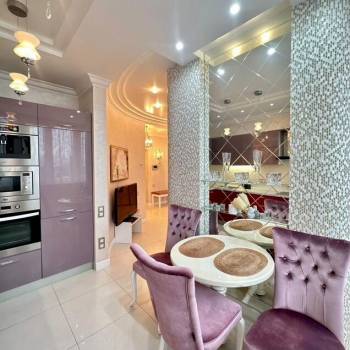 Сдается 1-комнатная квартира, 54 м²