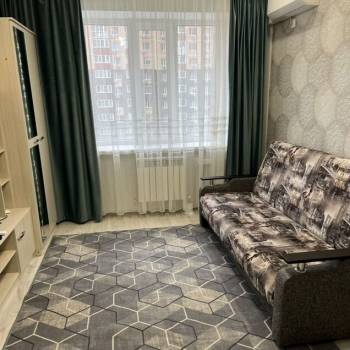 Сдается 1-комнатная квартира, 41 м²