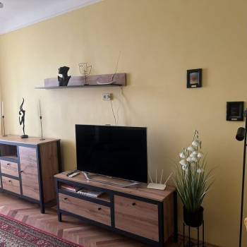 Сдается 2-х комнатная квартира, 49 м²