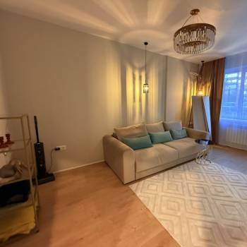 Сдается 1-комнатная квартира, 38 м²