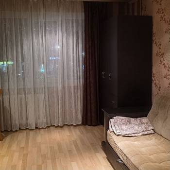 Сдается 1-комнатная квартира, 35 м²