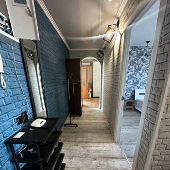Продается 3-х комнатная квартира, 58,2 м²