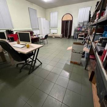Сдается Нежилое помещение, 120 м²