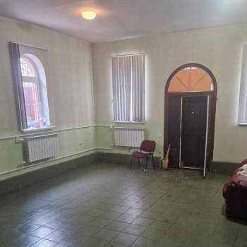 Сдается Нежилое помещение, 120 м²