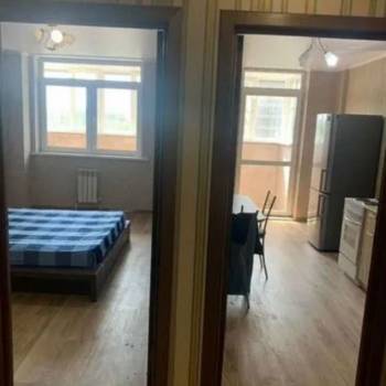 Сдается 1-комнатная квартира, 42 м²