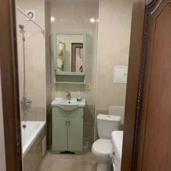 Сдается 1-комнатная квартира, 42 м²