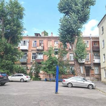 Продается 1-комнатная квартира, 38 м²