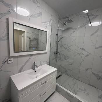 Продается Многокомнатная квартира, 101 м²