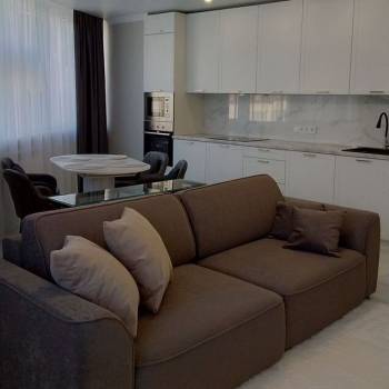 Продается Многокомнатная квартира, 101 м²
