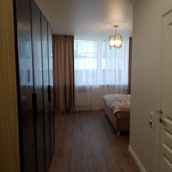 Продается Многокомнатная квартира, 101 м²