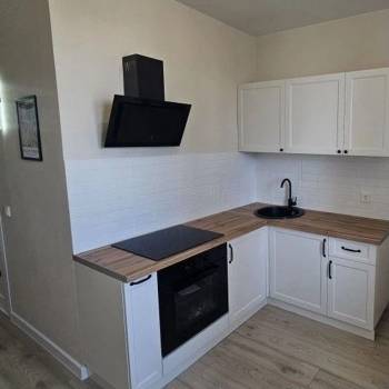 Продается 1-комнатная квартира, 37 м²