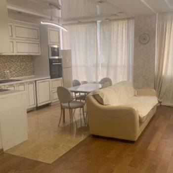 Сдается 2-х комнатная квартира, 69 м²