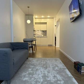 Сдается 1-комнатная квартира, 45 м²