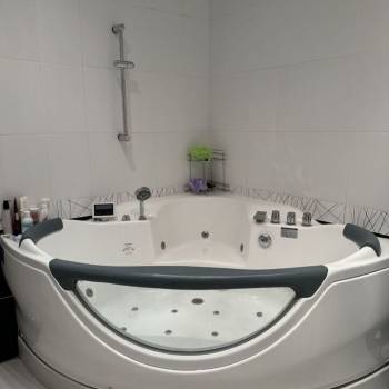 Сдается Многокомнатная квартира, 75 м²