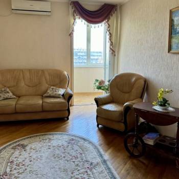 Сдается Многокомнатная квартира, 75 м²