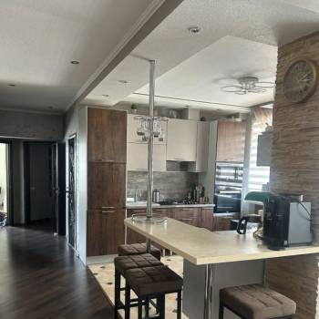 Продается 3-х комнатная квартира, 117 м²