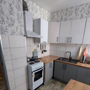 Продается 1-комнатная квартира, 39 м²