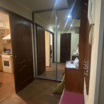 Продается 1-комнатная квартира, 36 м²