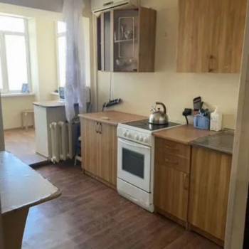 Продается 1-комнатная квартира, 36 м²