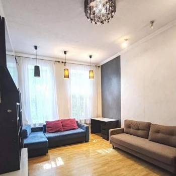 Продается 1-комнатная квартира, 38 м²