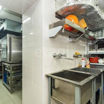 Продается Нежилое помещение, 126 м²