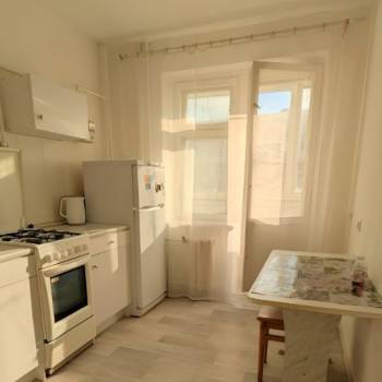 Продается 1-комнатная квартира, 35,3 м²