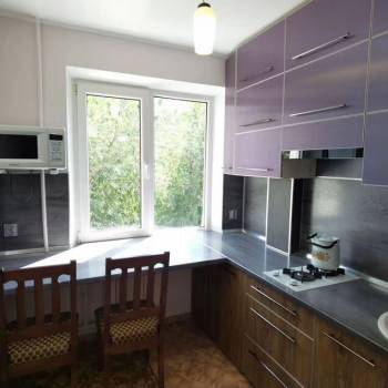 Продается 1-комнатная квартира, 30 м²