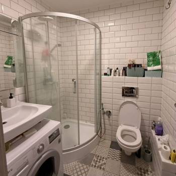 Продается 1-комнатная квартира, 38 м²
