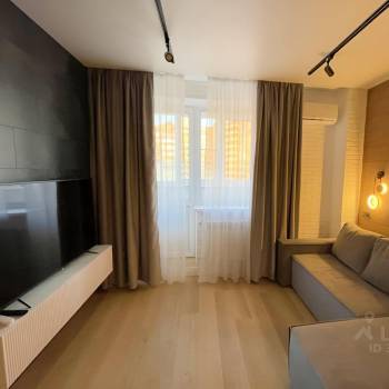 Продается 1-комнатная квартира, 33 м²